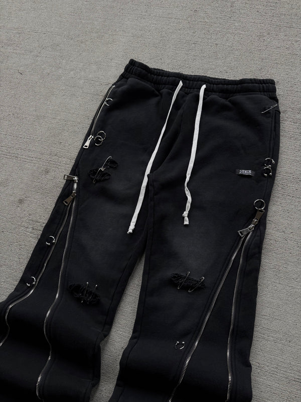 PIERCED 3X ZIP FLARED SWEATS