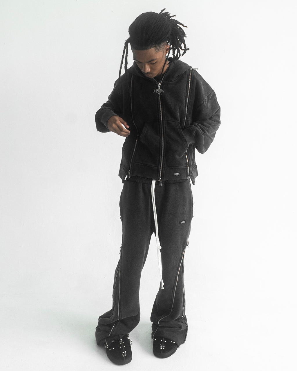 SHADOW 3X ZIP FLARED SWEATS