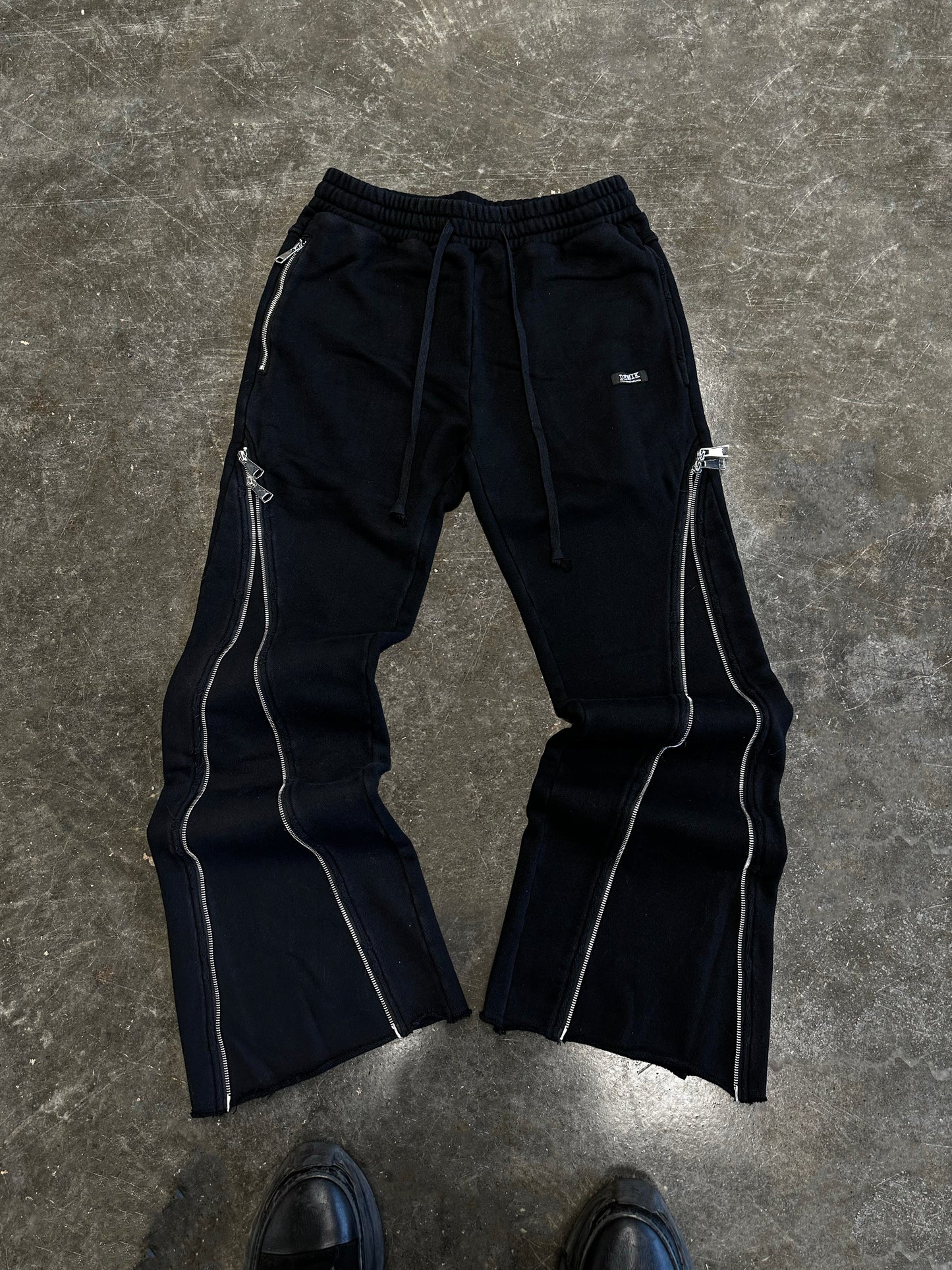 STEALTH 3X ZIP FLARED SWEATS