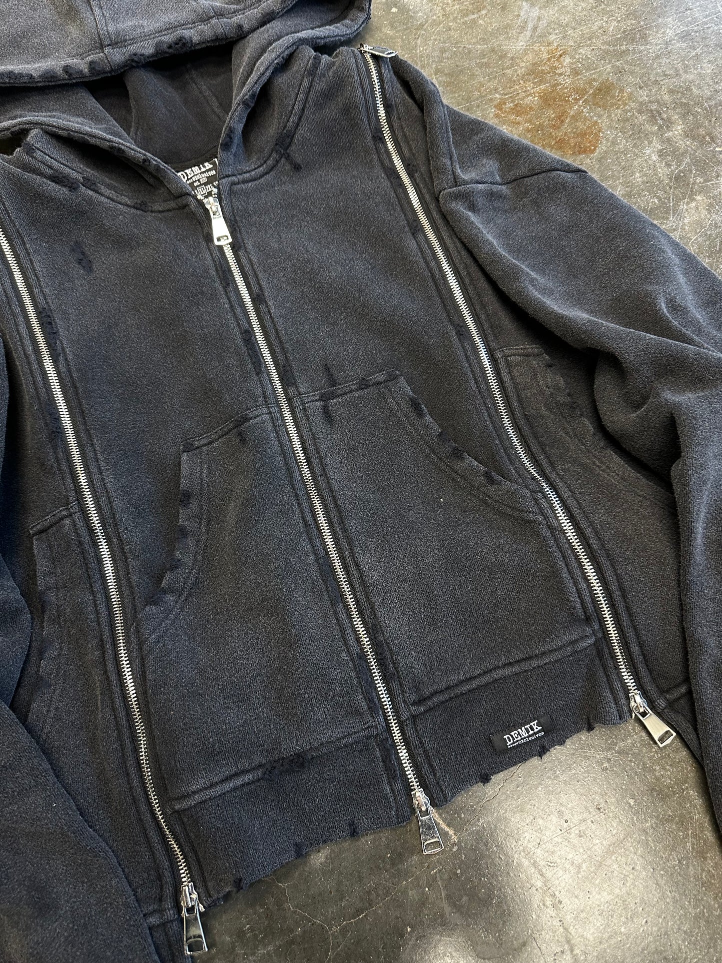 SHADOW 3X ZIP UP HOODIE