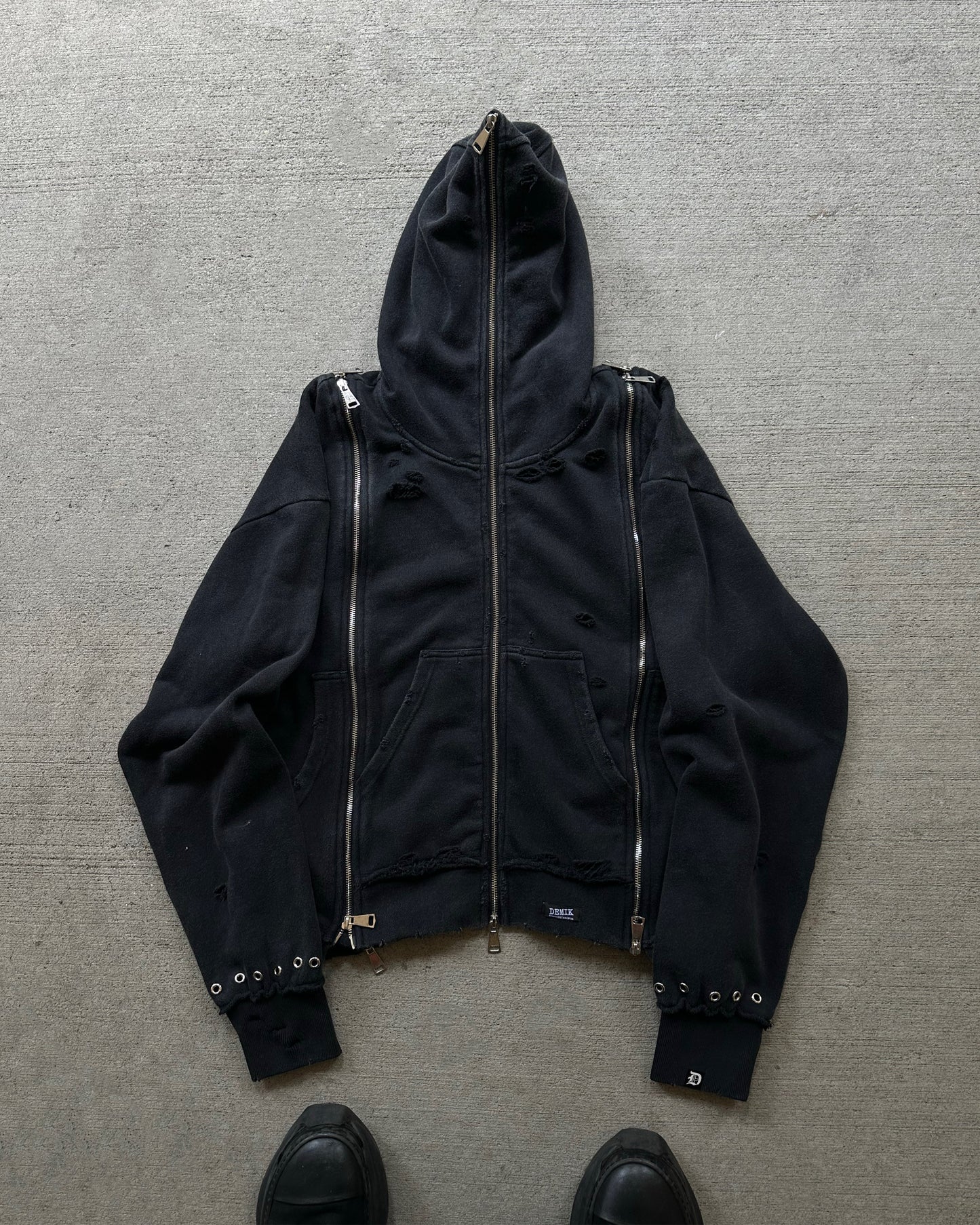 DISTRESSED 3X ZIP UP HOODIE