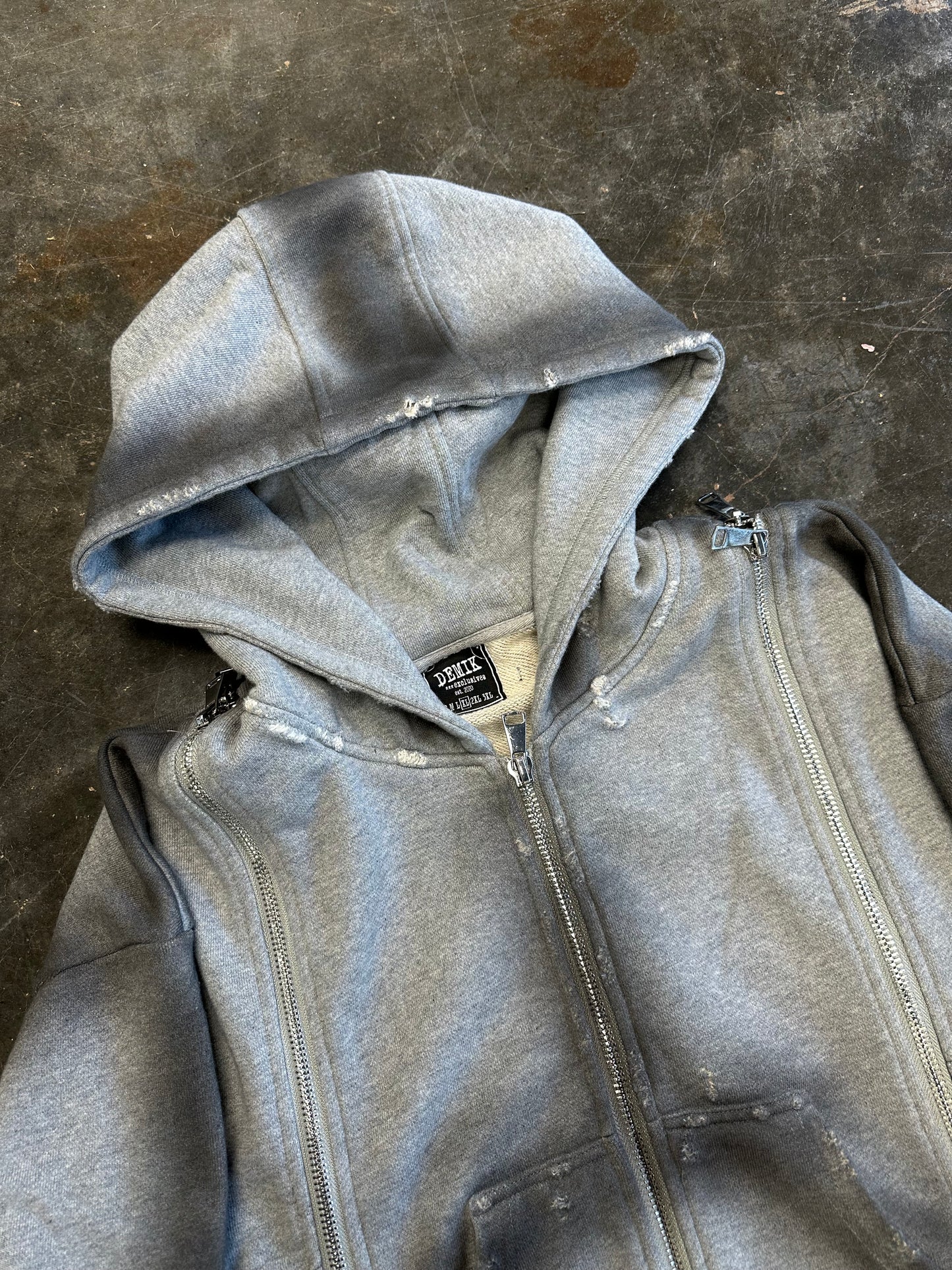 AURA 3X ZIP UP HOODIE