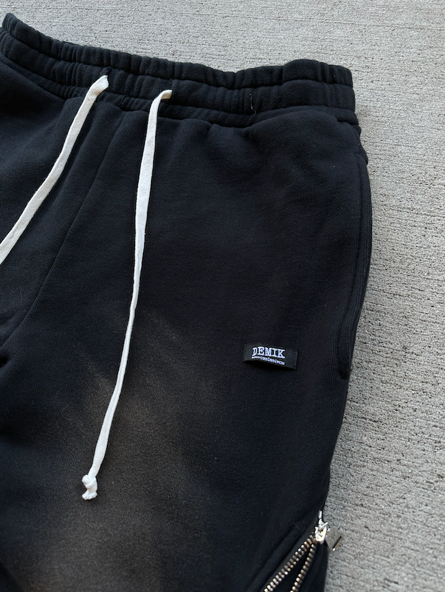 ONYX 3X ZIP FLARED SWEATS